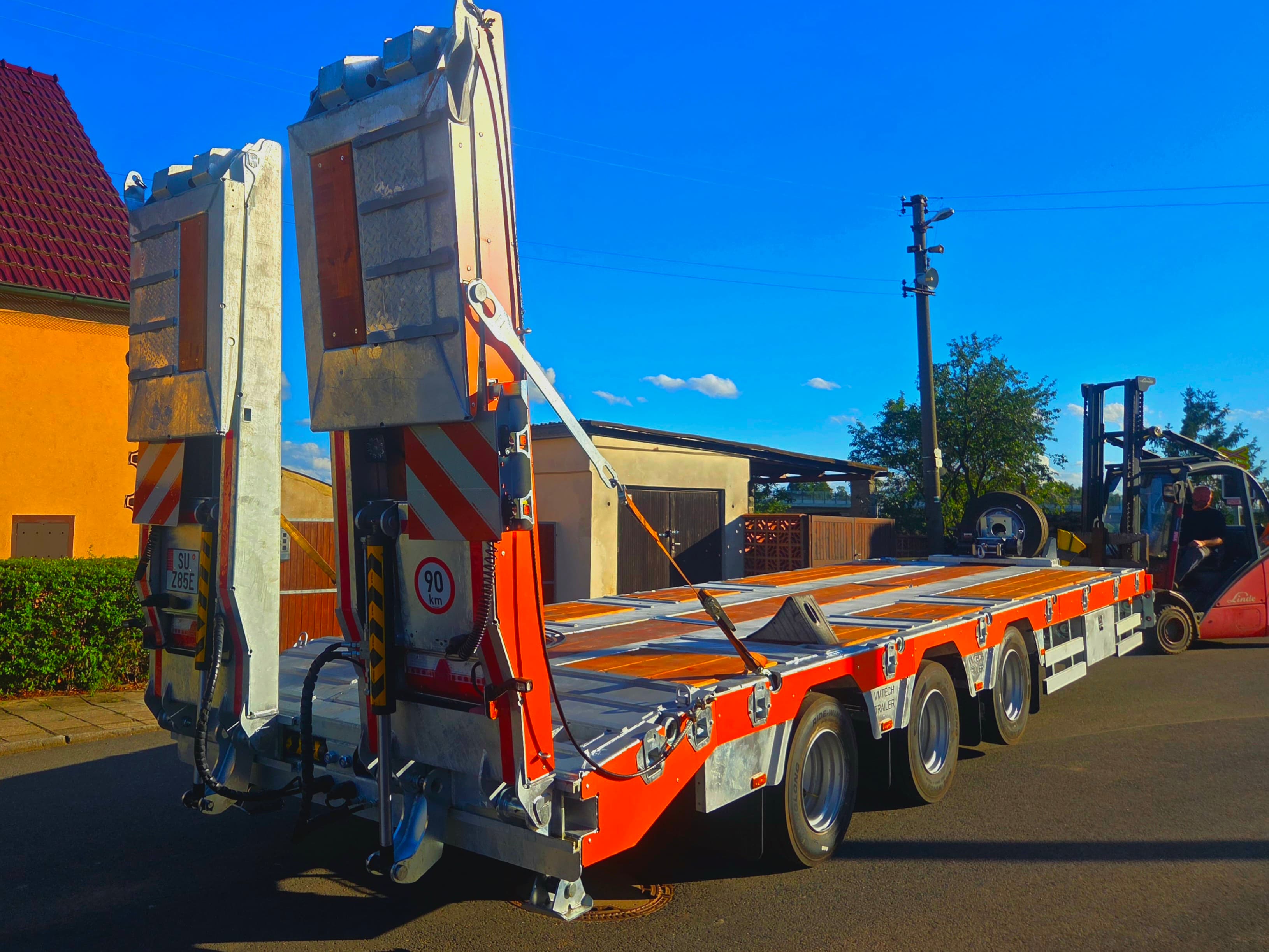 VM Tech Trailer custom vehicle transporter
